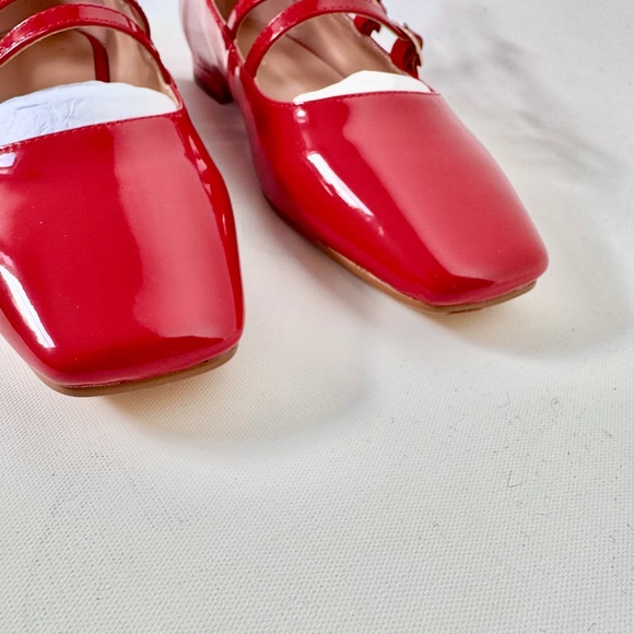 NIB strappy mary janes - Picture 5 of 11